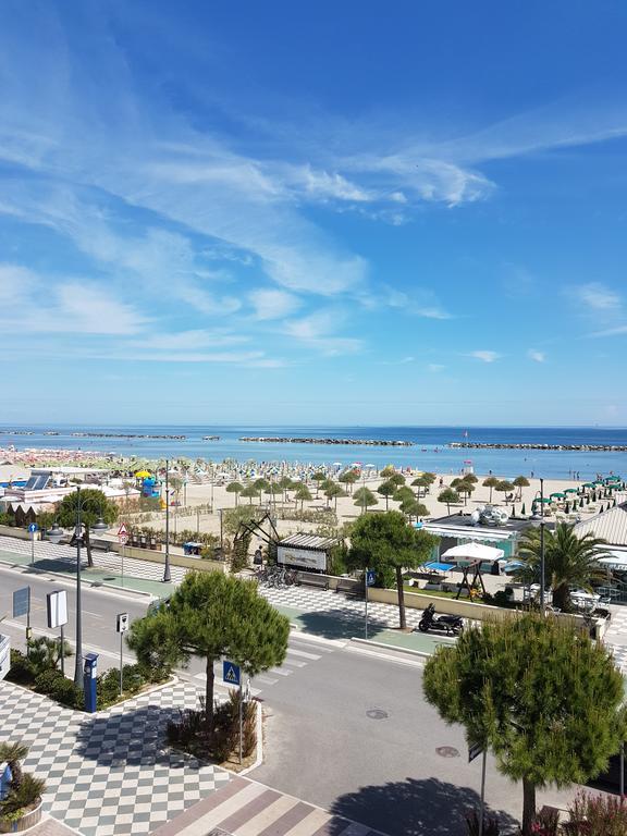 Hotel Iride & Spa Cesenatico Extérieur photo